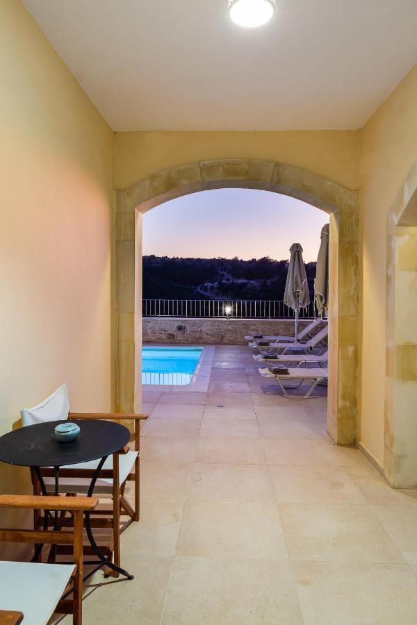 Villa Ilys Home, Country Retreat, By Thinkvilla *